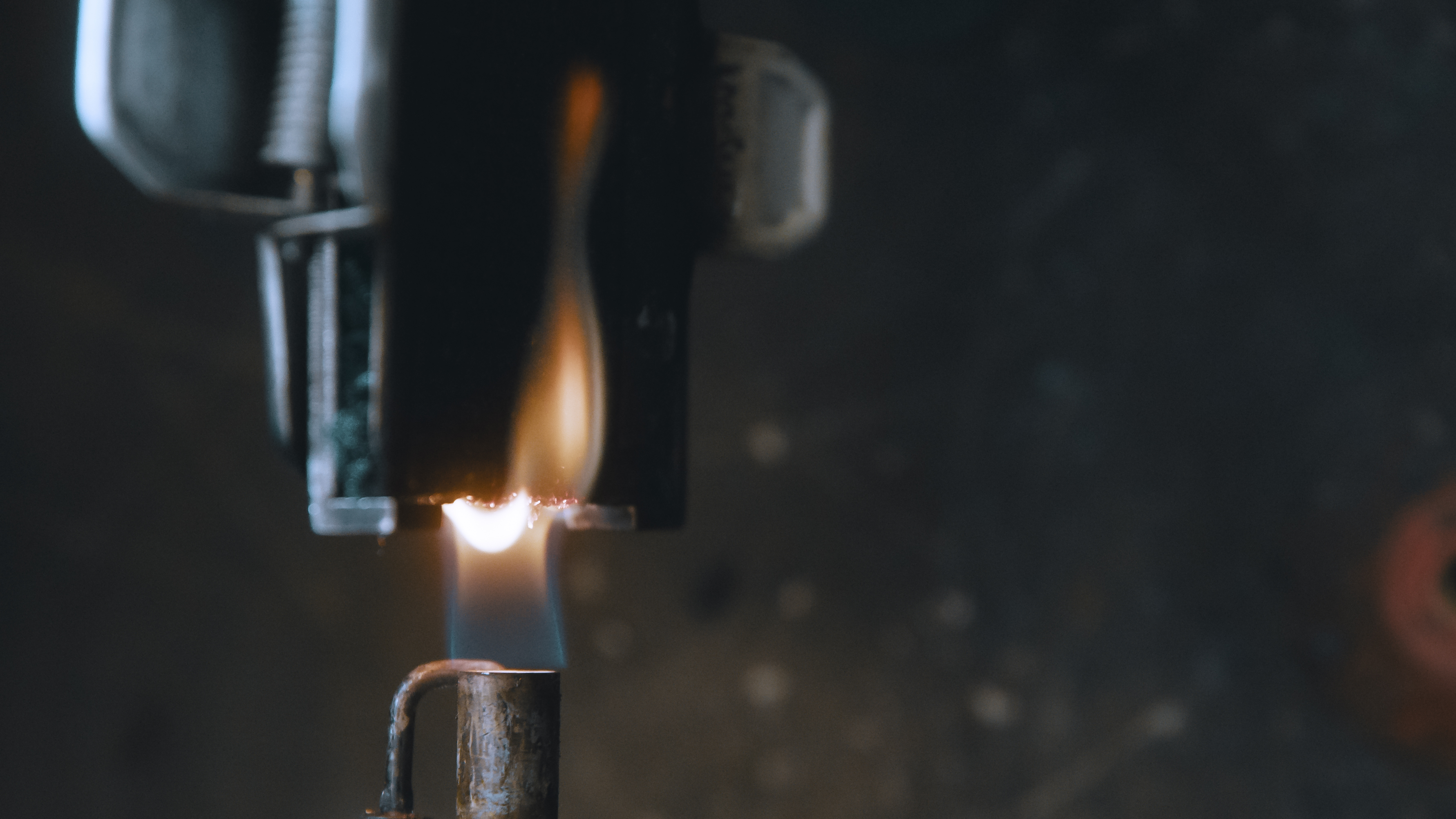 Close-up fire test in LANTAL's transportation laboratory